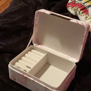 Floral Jewelry Box with Ring Holders